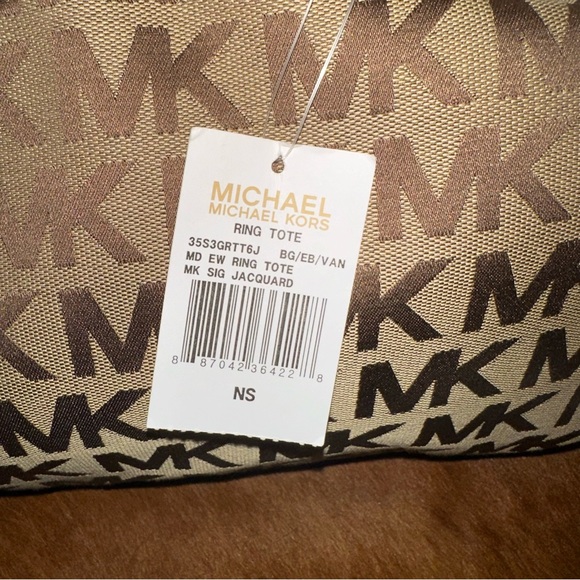Michael Kors ring tote - Picture 4 of 10